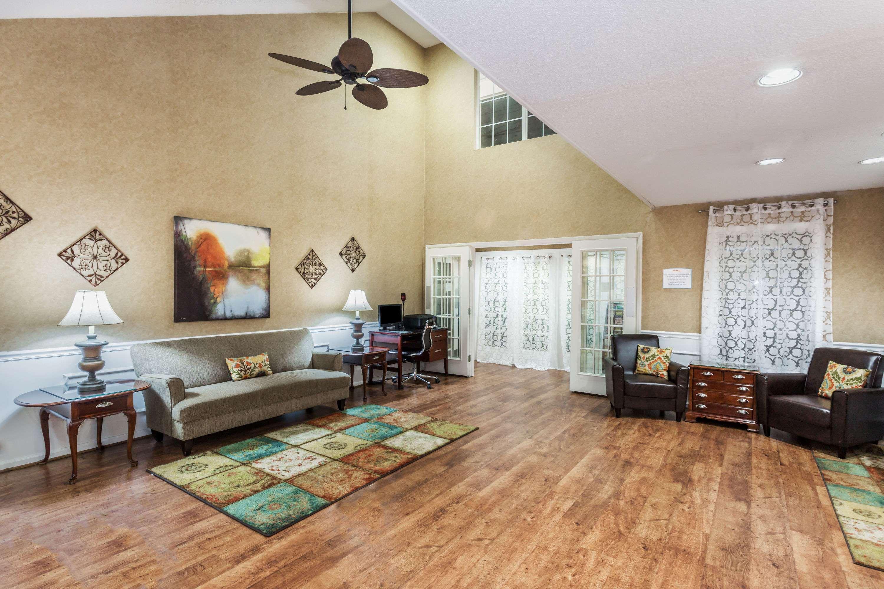 Baymont By Wyndham Valdosta At Valdosta Mall Εξωτερικό φωτογραφία